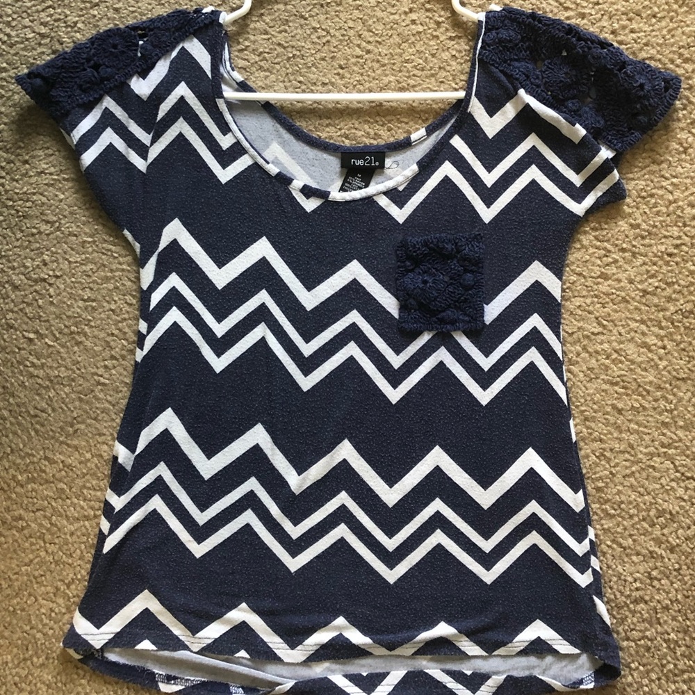 rue 21 Top!